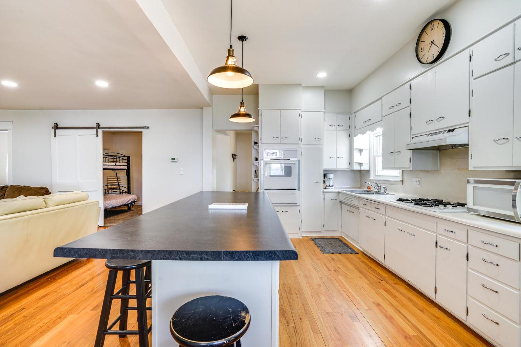 Lakeside Litchfield Home With Patio And Gas Grill! المظهر الخارجي الصورة